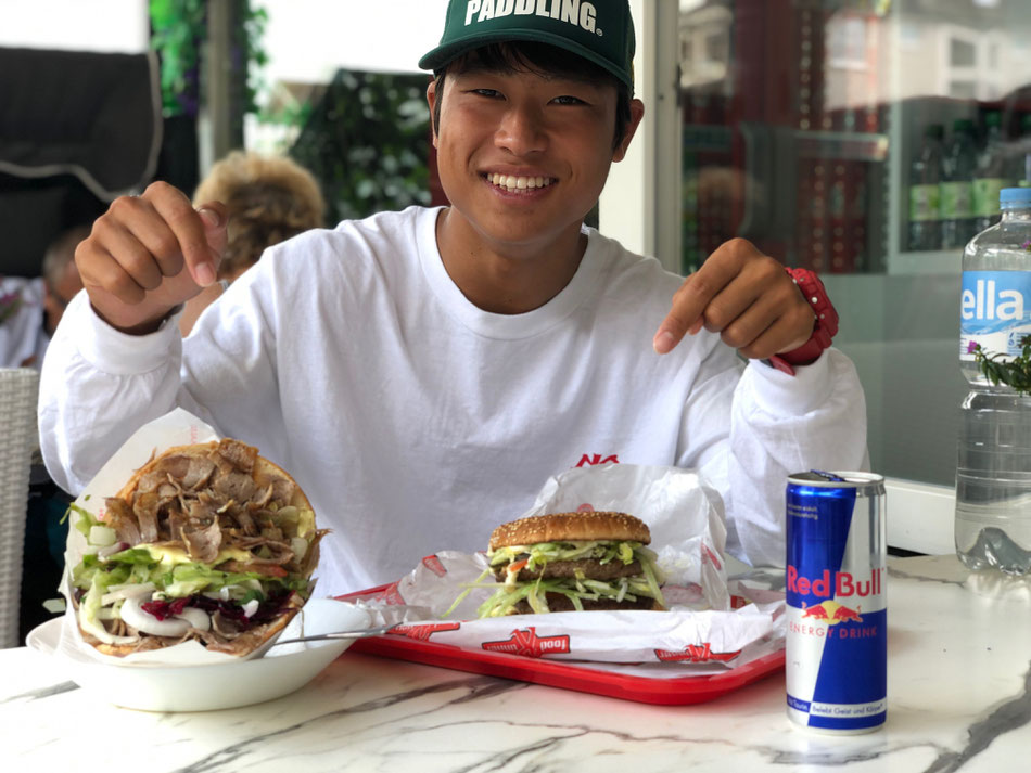 大会が終わった翌朝のハンバーガーは最高でした。