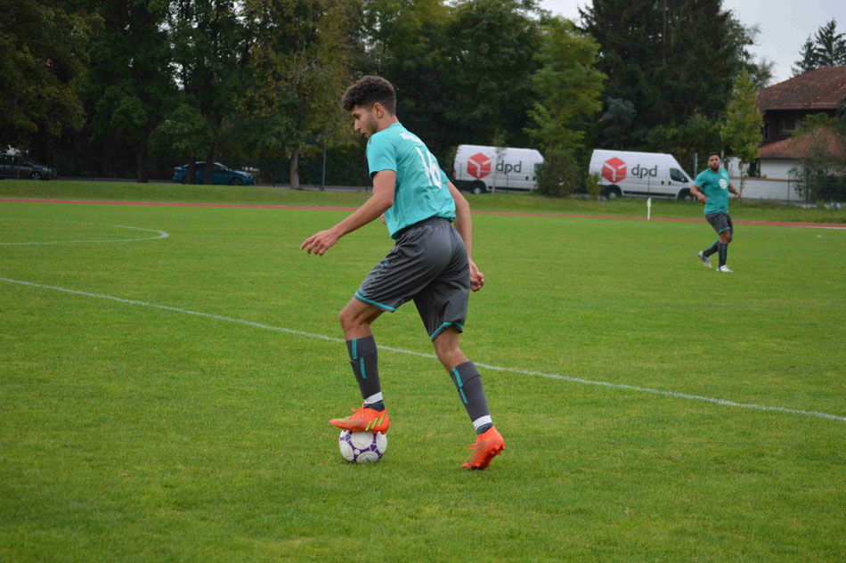 Mittelfeldspieler Andrei Grosu am Ball, er lieferte einen fulminanten Auftritt