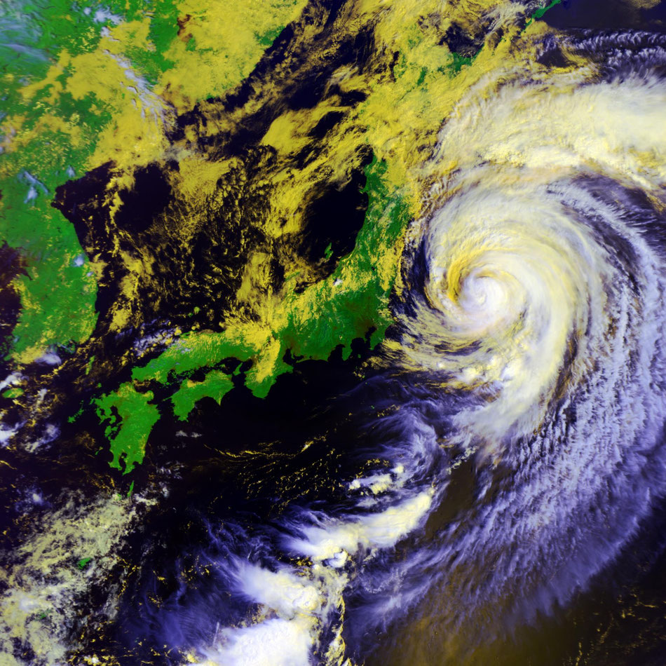 2024/8/17 09:22JST Metop-B HRPT  Typhoon AMPIL  台風１７号