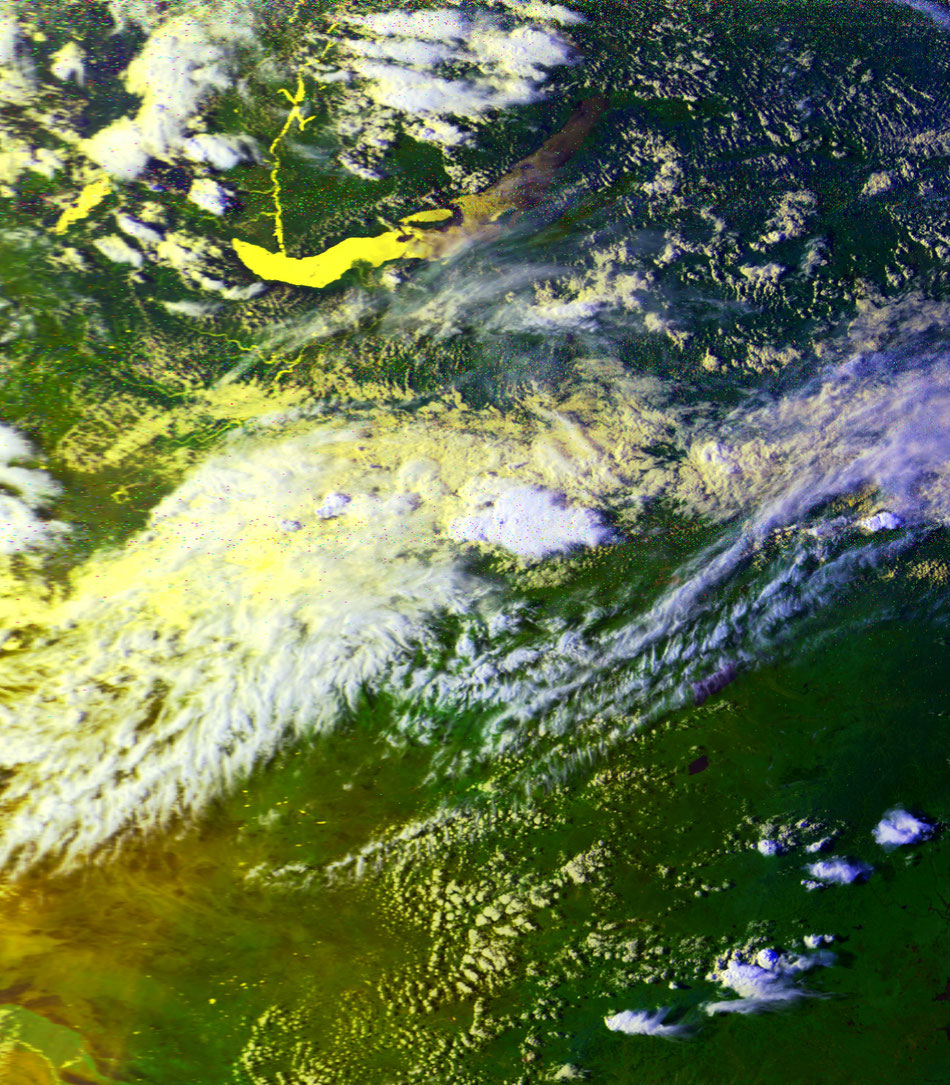 2019/09/04 ロシア　Weather Satellite NOAA19　HRPT　Baikal バイカル湖が夕日に反射して光る