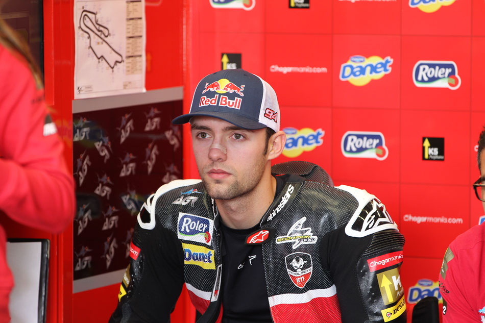 Der Blick von Jonas Folger in Zukunft. Die liegt 2015 erst einmal weiter beim AGR Team in der Moto2.