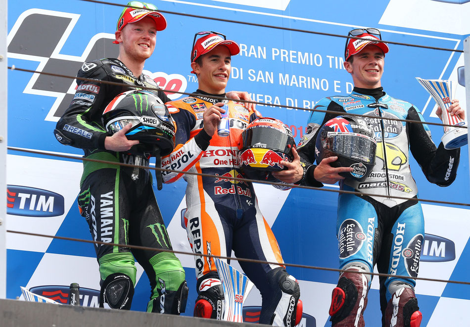 Haben Fahrer wie Bradley Smith (links) oder Scott Redding (rechts) bald mehr Chancen Werkspiloten wie Marc Marquez (mitte) zu besiegen?
