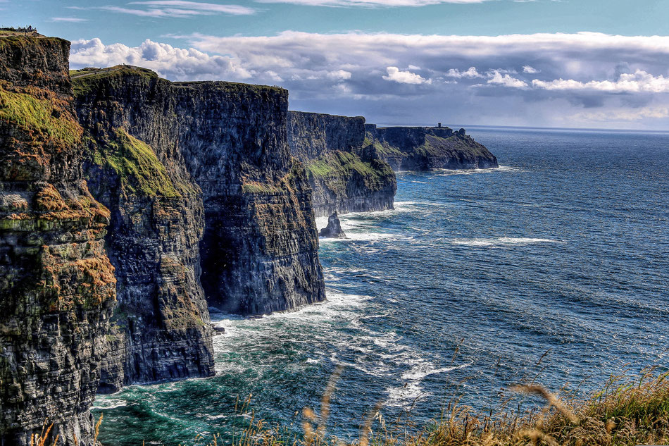 Die majestätischen Cliffs of Moher an der irischen Westküste