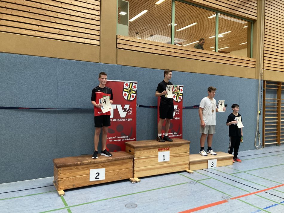 Siegerehrung Jungen U 15: 2. Platz Yann Corvoisier