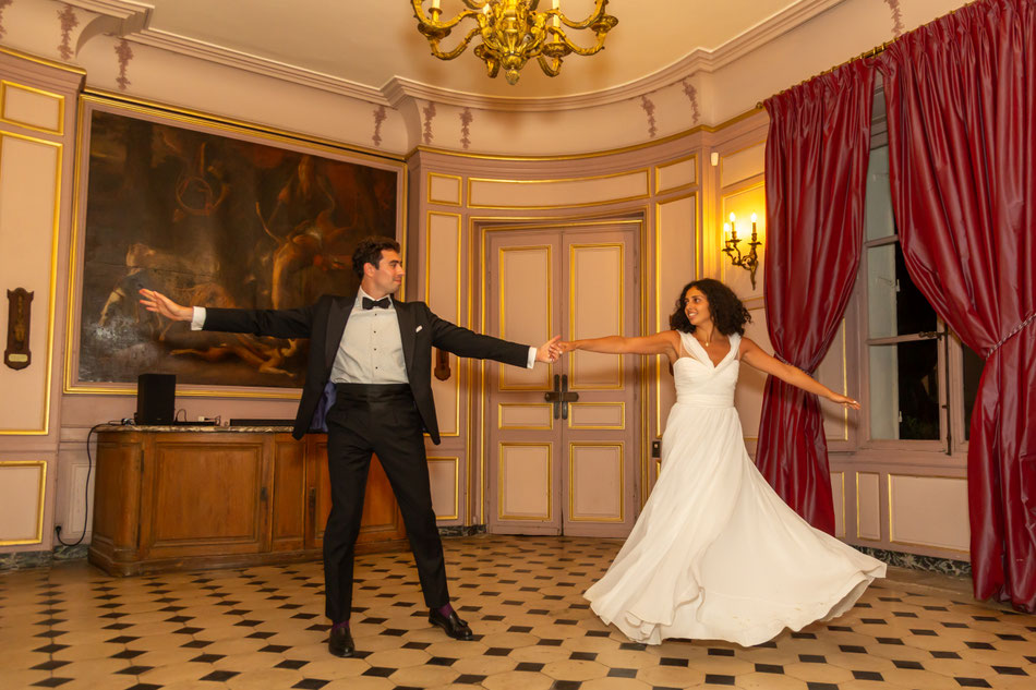 mariage bohème chic élégant romantique haut de gamme mariée marié cérémonie mairie photographie poétique photo photographe professionnel évènement bohème château
