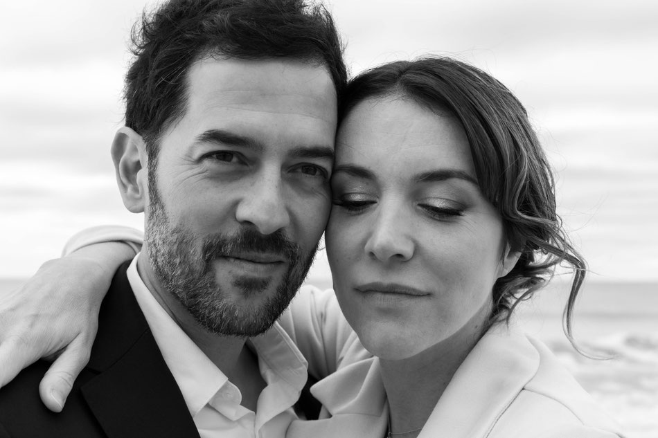 séance photo couple pré mariage plage houlgate normandie photographe