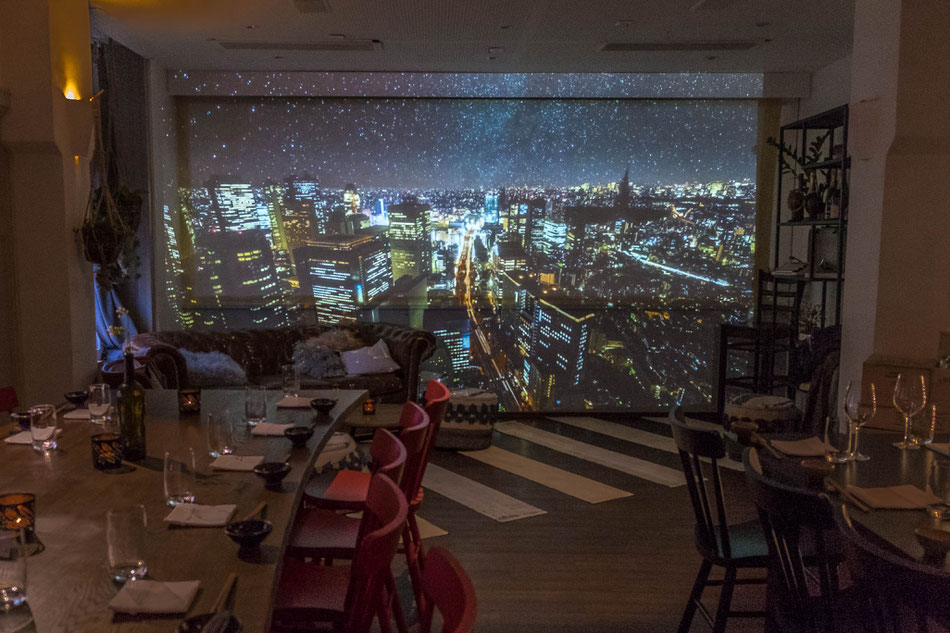 Interieur of the pop-up restaurant "Raw by Adams" that has borrowed the rooms from "VIN-TAGE" in Kreis 5.