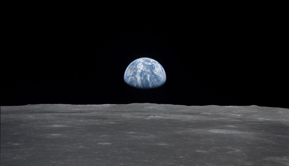 Terre vue de la Lune. Source : NASA.