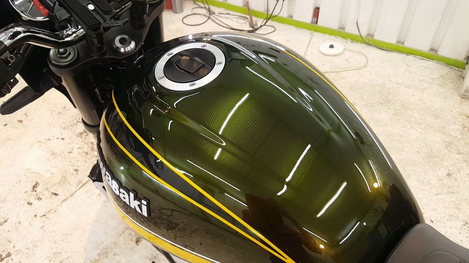 z900rs キャンディトーングリーン セラミックコーティング 埼玉