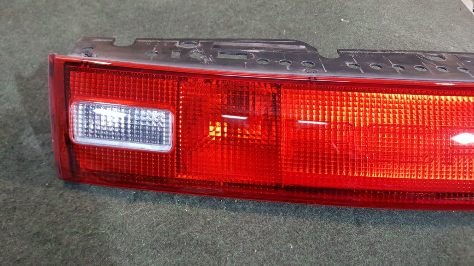 ポルシェ911 930 中古純正リア ガーニッシュ ポルシェ911