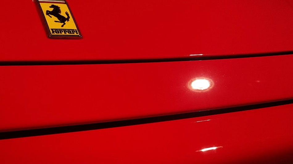 f355 フロントバンパーの傷除去 アートディテール 濃色車