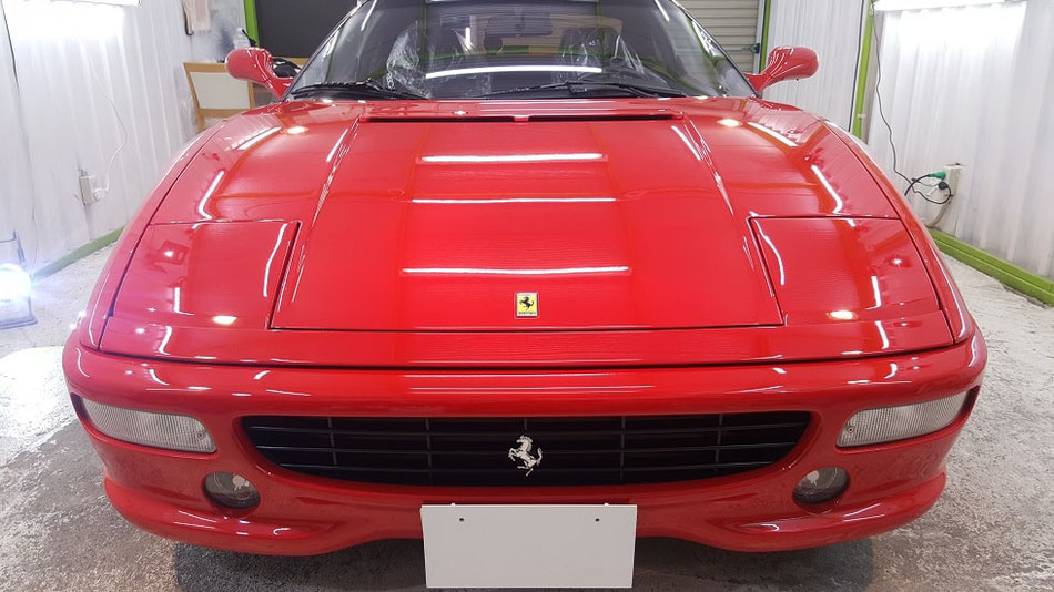 フェラーリF355の磨き・コーティング施工 濃色車の研磨は経験値が無い人が磨くと白ボケる