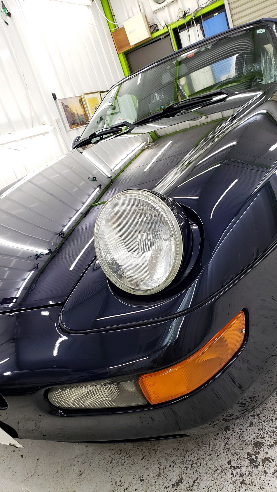磨き後の９６８は、フロントバンパー、フロントフェンダーも光沢が出た