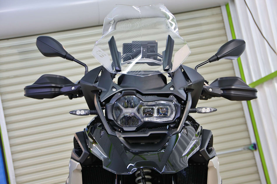 1250GS新車のナノガラスコーティング施工