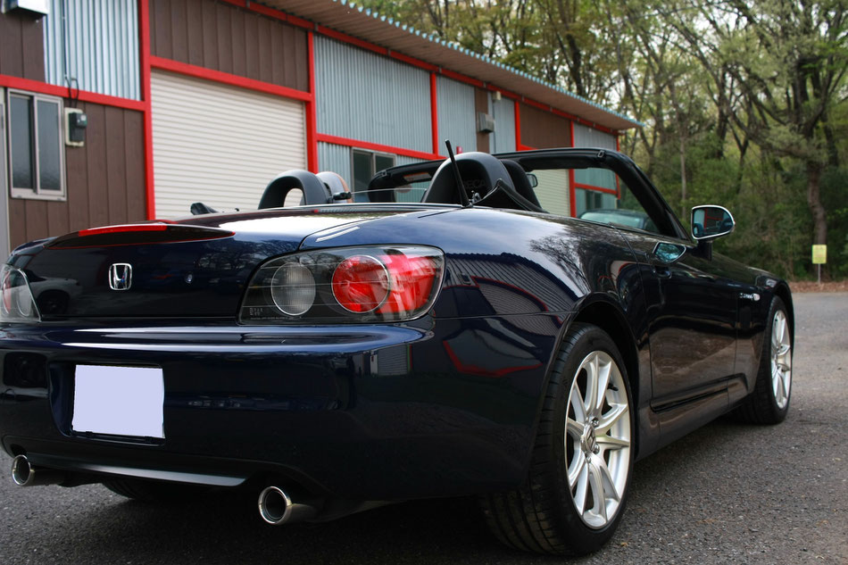 s2000ジオーレ 屋外で見ると塗装の輝きは、より鮮明になる
