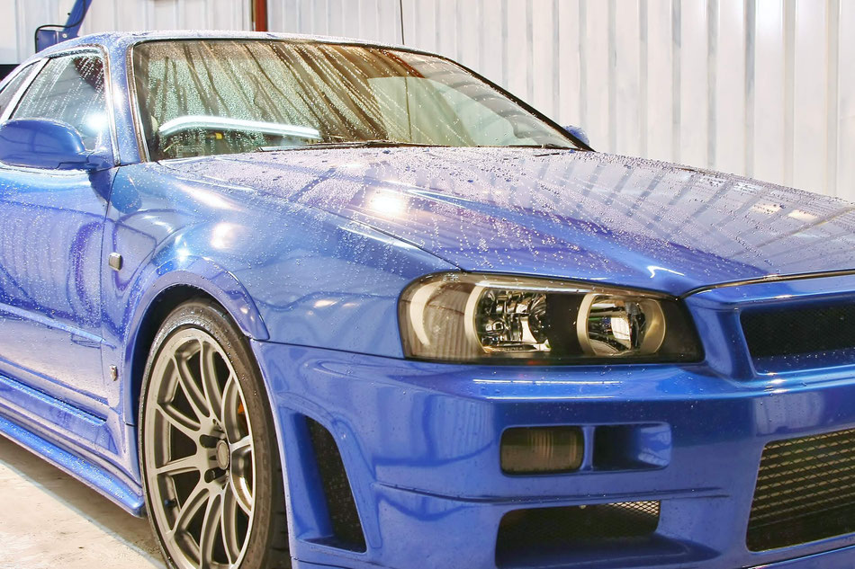 BNR34メンテナンス洗車後は水が綺麗に弾く