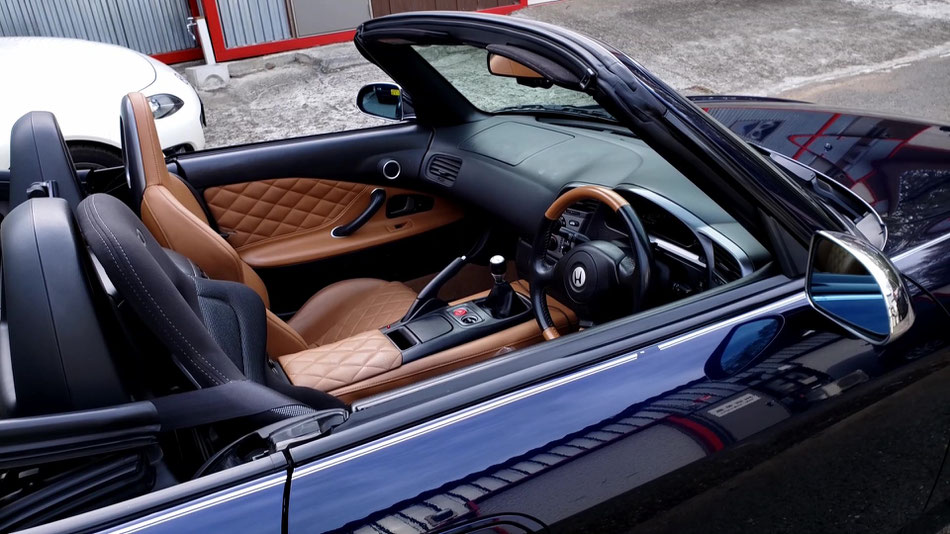 s2000ジオーレのタンカラーの内装