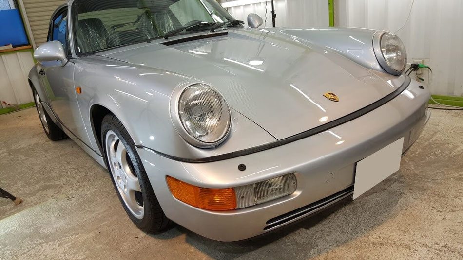 ポルシェ964の磨き・ガラスコーティング後のフロント周り