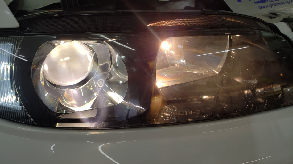 R33gt-r ヘッドライトのひび改善
