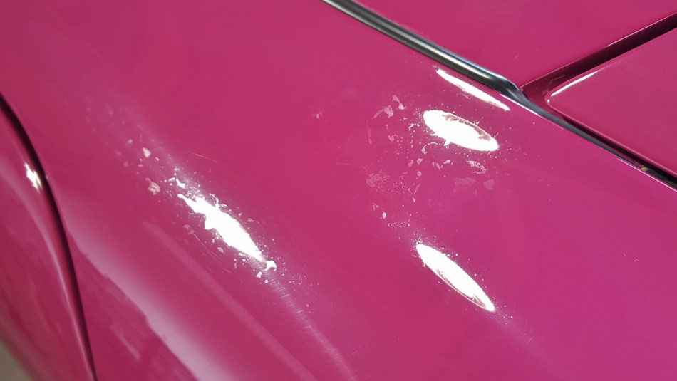 ９６４ターボのフェンダーの花粉染み 埼玉の車磨き専門店 濃色車の下地処理