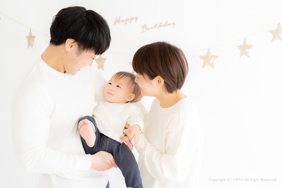 さあ 京都で自然な家族写真 赤ちゃん写真を残そう 自然な写真が残せるスタジオ京都 滋賀 さあ 京都で自然な家族写真 赤ちゃん写真を残そう 自然な写真が残せるスタジオ京都 滋賀