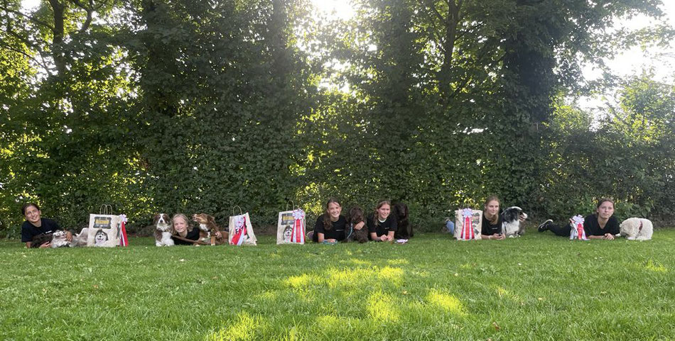 Jugendliche auf der Landesmeisterschaft Rally-Obedience am 20.08.2023 in Dortmund Wickede-Asseln