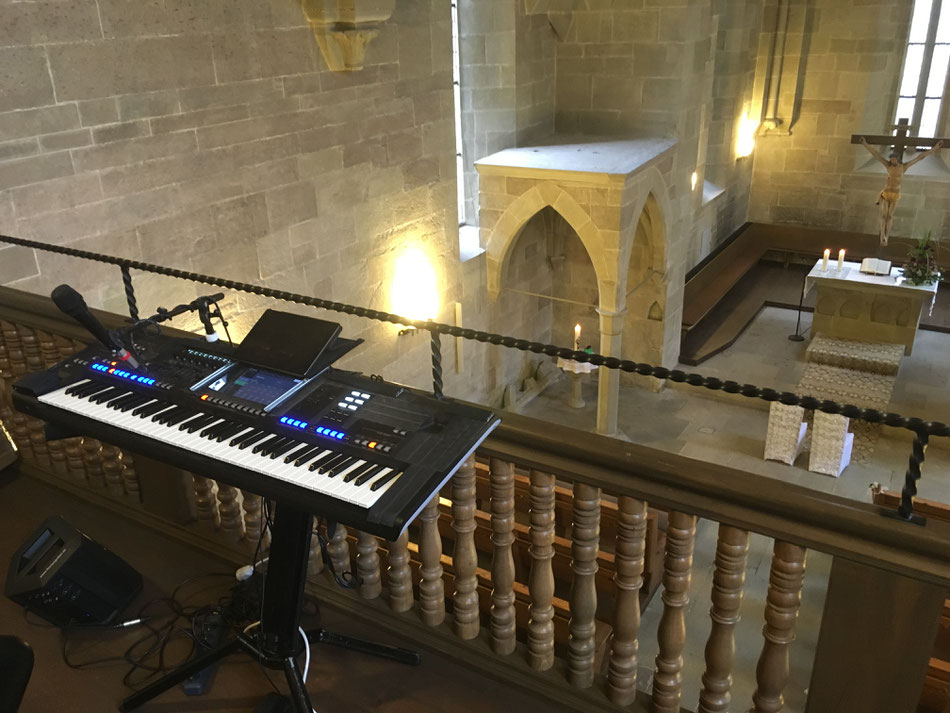 Hochzeitssänger und Pianist für kirchliche Trauungen in Gellmersbach