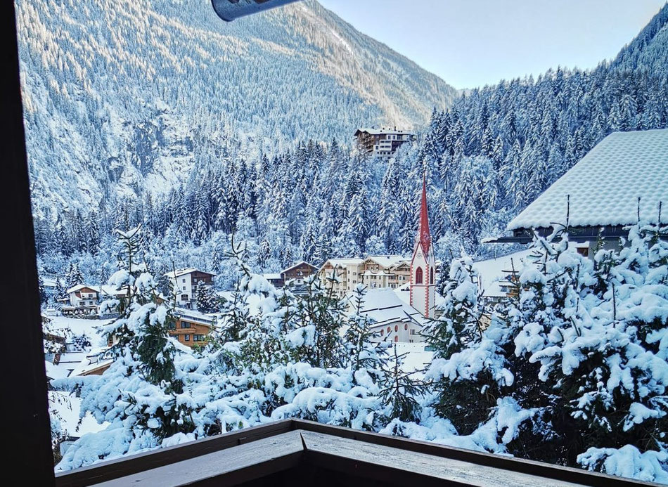 Ausblick vom Balkon Ihrer Ferienwohnung in Finkenberg