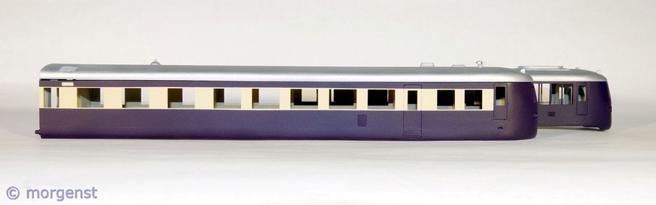 Gehäuse Steuerwagen 137 901 d, creme - violett