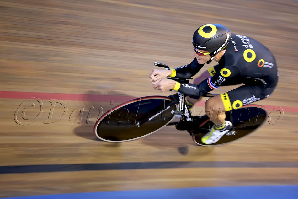 Sylvain Chavanel file comme une balle s'imposer en finale de la poursuite individuelle