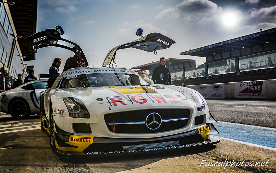 mercedes sls amg gt circuit bugatti