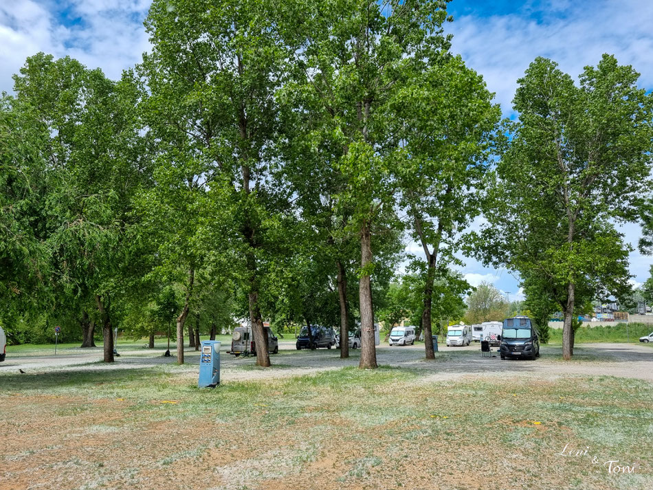 Der Wohnmobilstellplatz "Sparafucile" befindet sich in ruhiger Lage und in fußläufiger Entfernung zum historischen Zentrum von Mantua