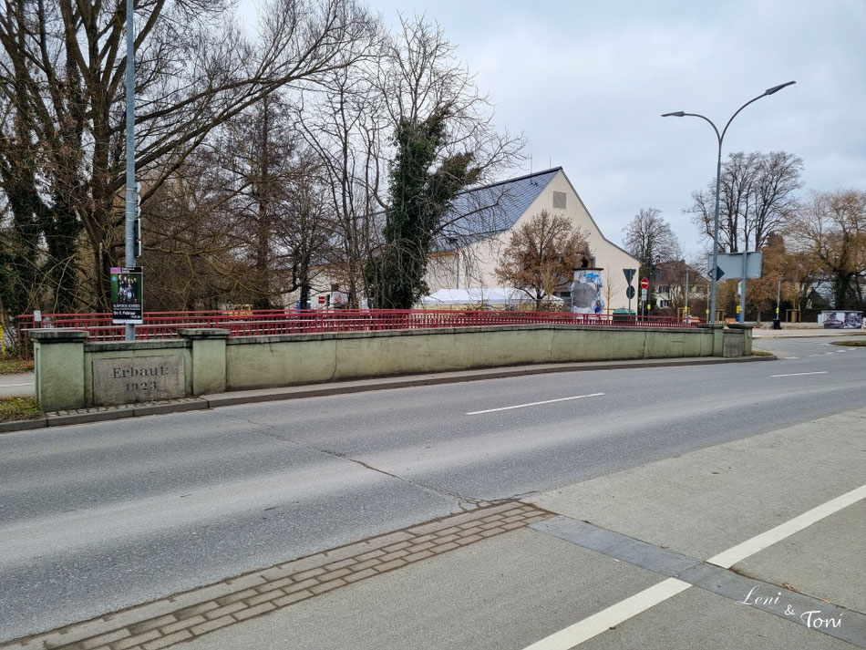 Auch die teuerste Brücke der Welt ist in Singen zu finden - die Scheffelbrücke