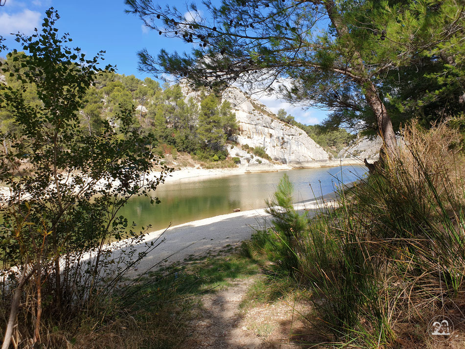 Wanderung um den Lac du Peiroou Provence Sudfrankreich Leni und Toni unterwegs mit dem Wohnmobil 