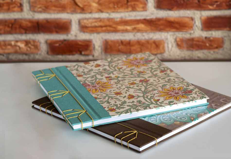 Schnurbindung mit Hard-Cover