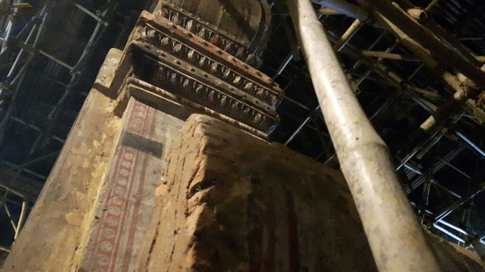 Die zweite Pagode die wir erst in Burma besichtigt haben... Ein alter Tempel der "restauriert" wird mit original Wandmalereien. Am späten Nachmittag öffnete uns nochmal der Schlüsselmeister und plauderte aus dem Nähkästchen...     