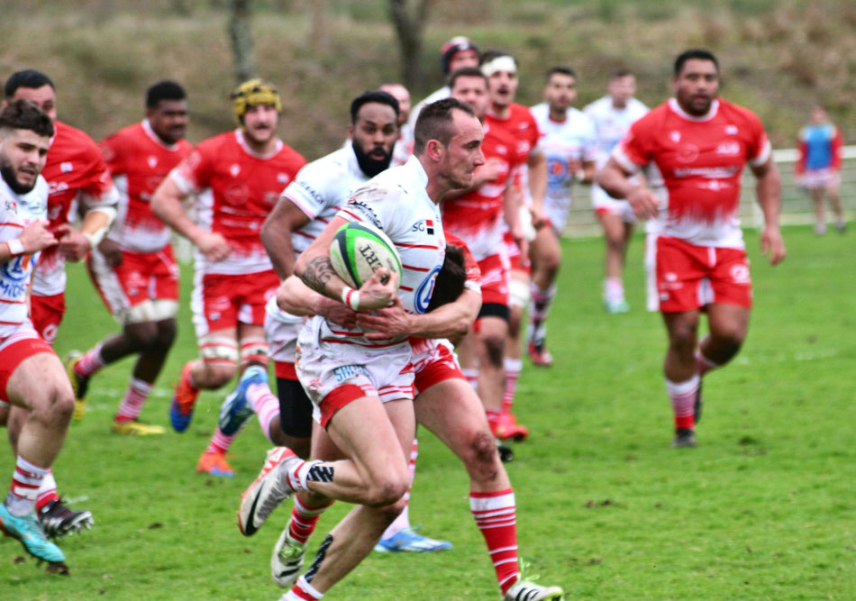 Anthony Meysonier, ici à l'origine du premier essai, a inscrit les premiers points en seconde période./Photo LB