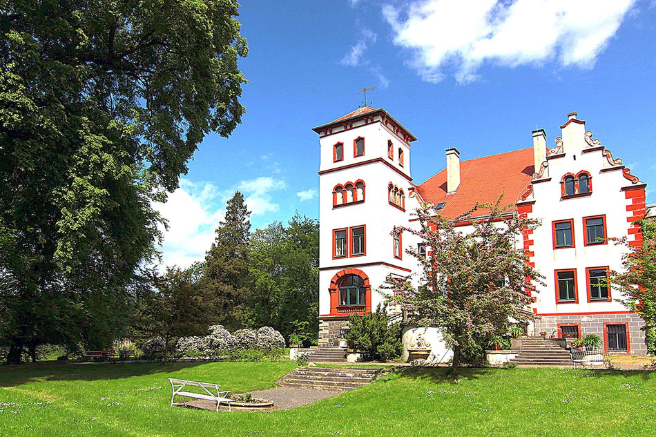 Schloss im Schlosspark