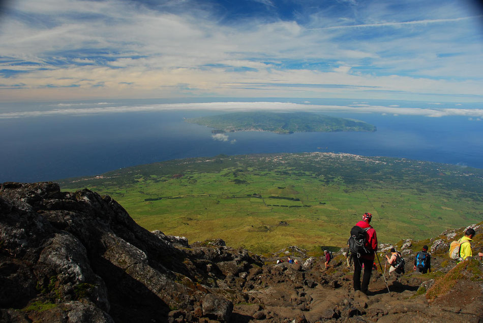 Pico: Descent from Pico mountain.