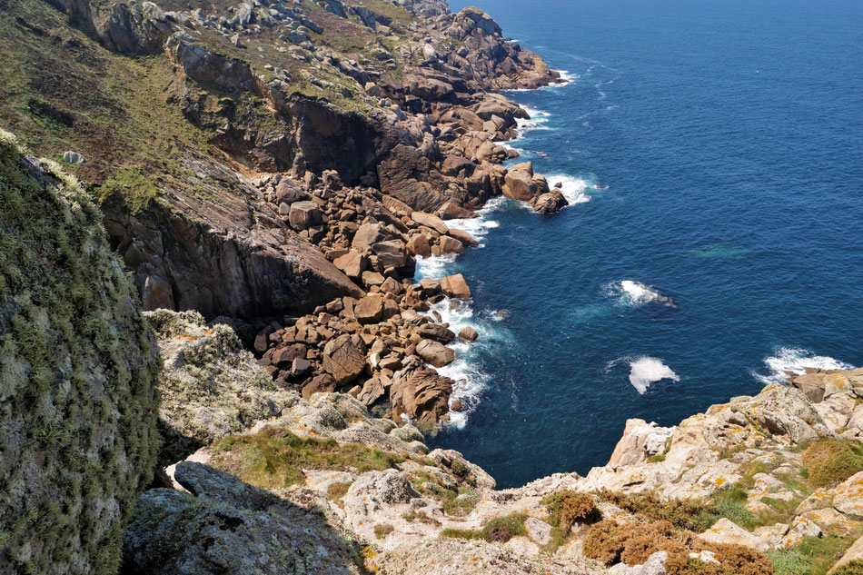 Felsenküste bei Cabo Prior