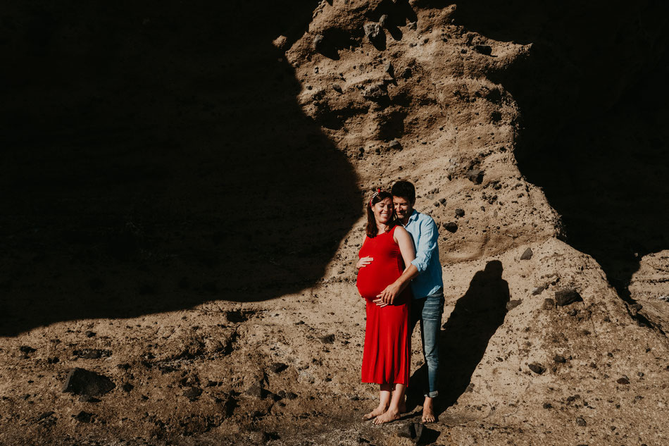 Sesión de embarazo en la playa, sesión de embarazo en Tenerife, fotógrafo de embarazo Tenerife