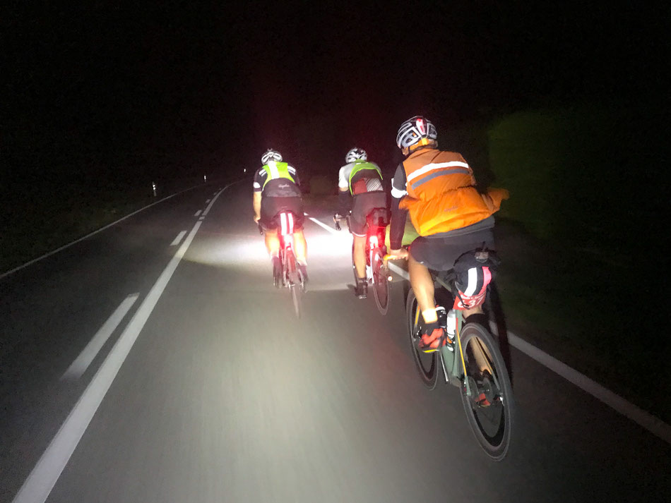 Nachtfahrt - ca. 50km vor dem Ziel