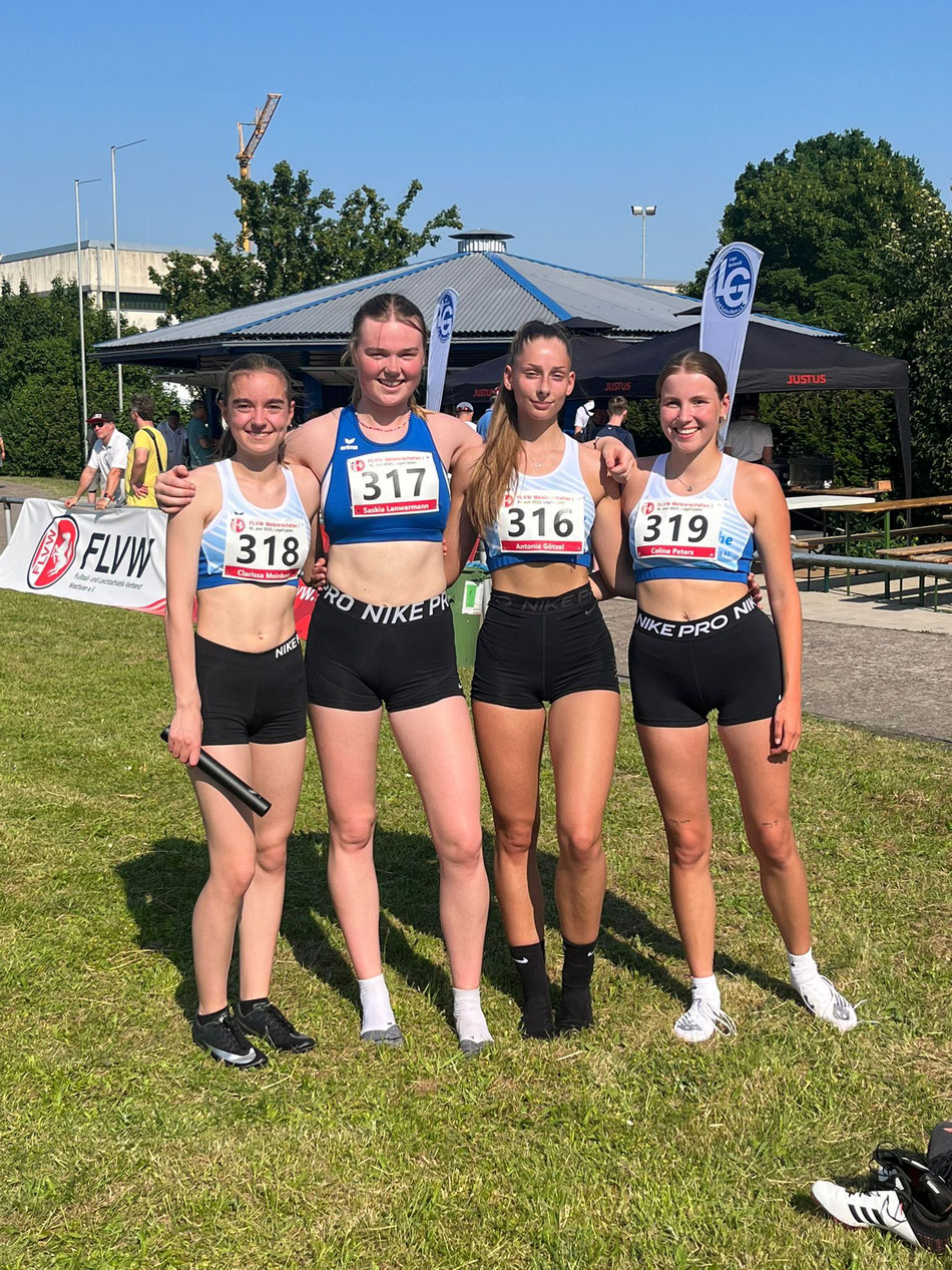 v.l. Clarissa Meinberg, Saskia Lanwermann, Antonia Götzel und Celine Peters