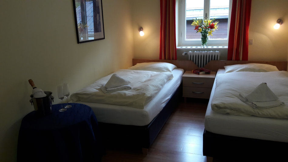 Rooms Pensionkarlbergers Webseite