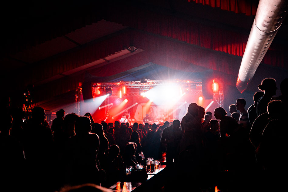 Oktoberfest, Kirmes, Kirchweih, Stadtfest, Partyband, Dult, Zeltfest