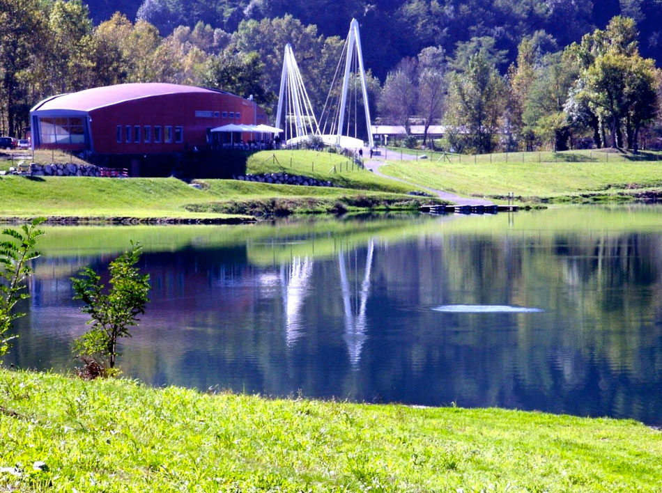 Pêche de la carpe et de l'esturgeon à Pau: IKTUS Béarn.
