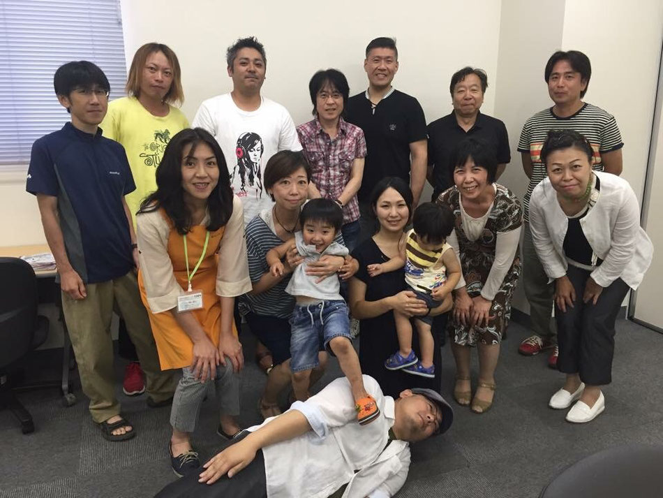 野崎さん3歳児にやられる!