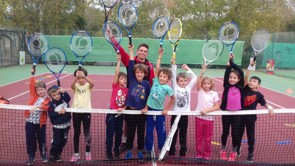 Les jeunes licenciés ont reçus leur première raquette de la part du Comité Drome Ardèche de Tennis