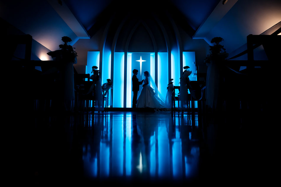 各務原のフォトスタジオひでんちのフォトウェディング。チャペル貸切で写真だけの結婚式を。岐阜・各務原・関などで挙式をお考えの方お気軽にどうぞ。