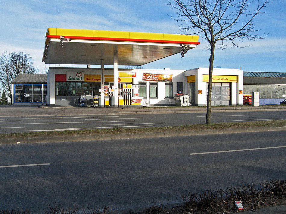 ehemalige Shell Tankstelle